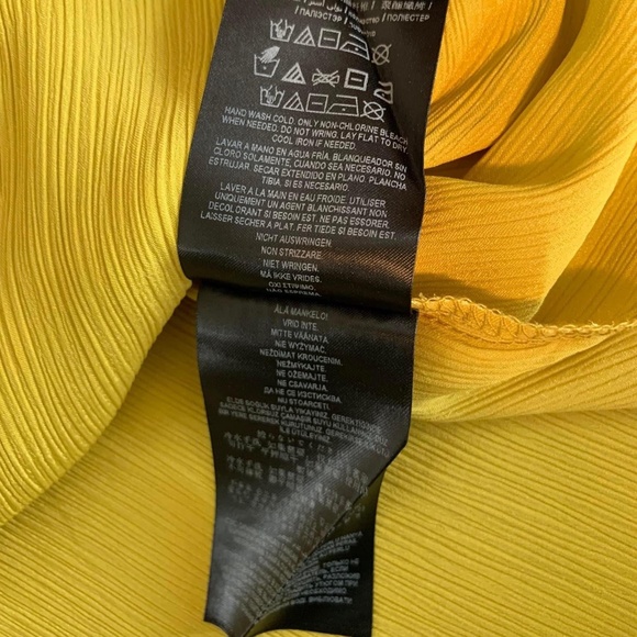 GUESS Cold Shoulder Lace Up Nia Top - Picture 11 of 11